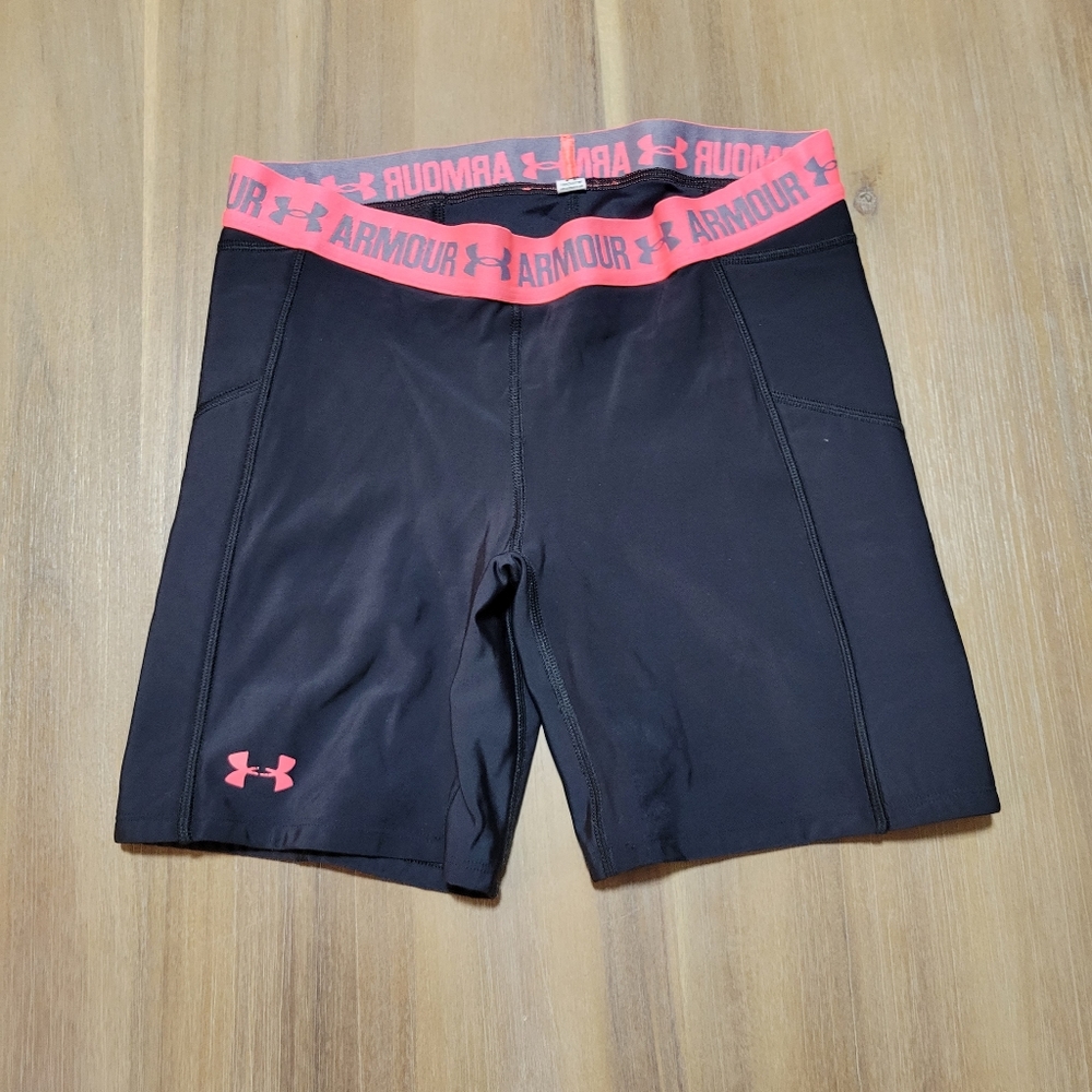 Under Armour Bike Shorts Women Size small